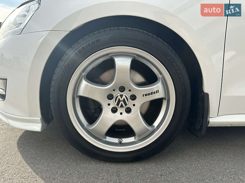 Седан Volkswagen Passat 2012 в Киеве фото 15 Седан Volkswagen Passat 2012 в Киеве