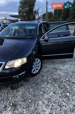 Універсал Volkswagen Passat 2008 в Городку