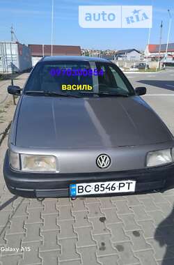 Седан Volkswagen Passat 1990 в Сторожинце