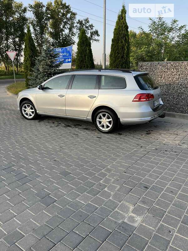 Універсал Volkswagen Passat 2011 в Самборі фото 21 Універсал Volkswagen Passat 2011 в Самборі