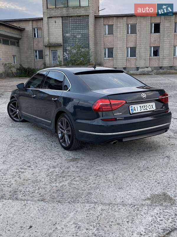 Седан Volkswagen Passat 2016 в Ржищеве