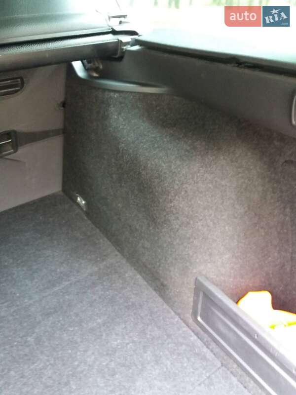 Универсал Volkswagen Passat 2013 в Черняхове фото 5 Универсал Volkswagen Passat 2013 в Черняхове