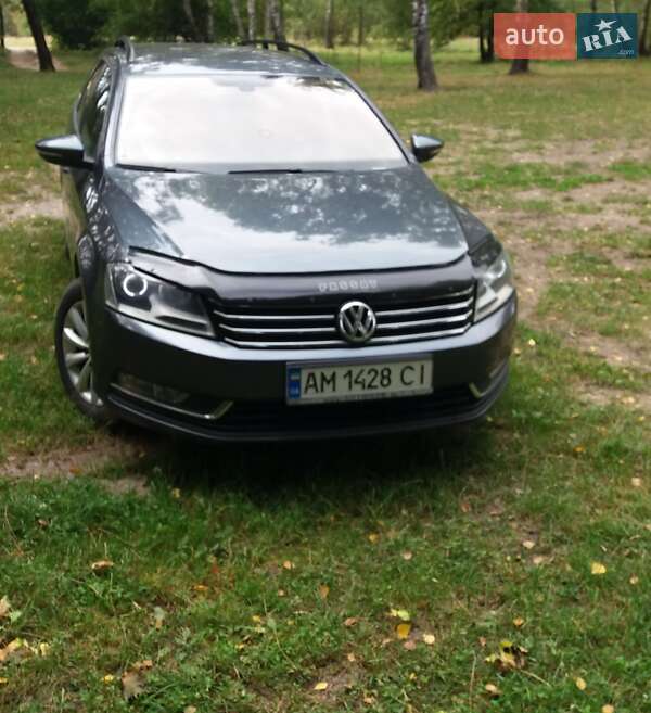 Универсал Volkswagen Passat 2013 в Черняхове фото 12 Универсал Volkswagen Passat 2013 в Черняхове