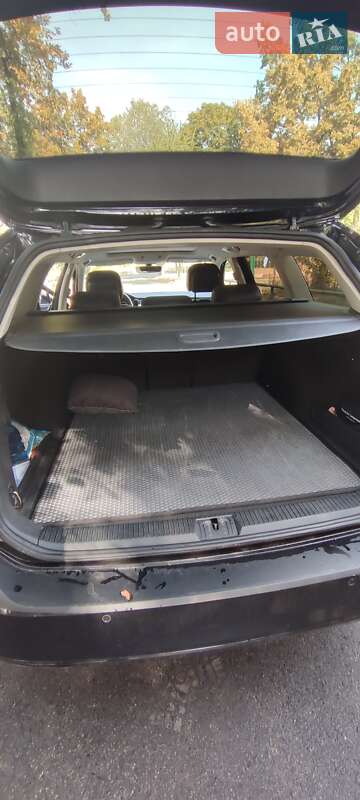 Универсал Volkswagen Passat 2014 в Киеве