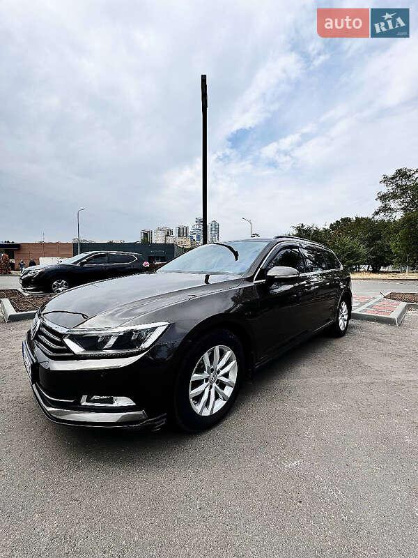 Універсал Volkswagen Passat 2015 в Дніпрі фото 3 Універсал Volkswagen Passat 2015 в Дніпрі