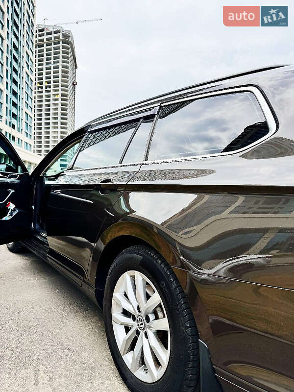 Універсал Volkswagen Passat 2015 в Дніпрі фото 10 Універсал Volkswagen Passat 2015 в Дніпрі