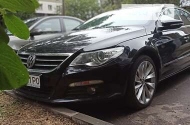 Седан Volkswagen Passat 2011 в Одесі