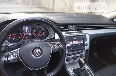 Универсал Volkswagen Passat 2017 в 