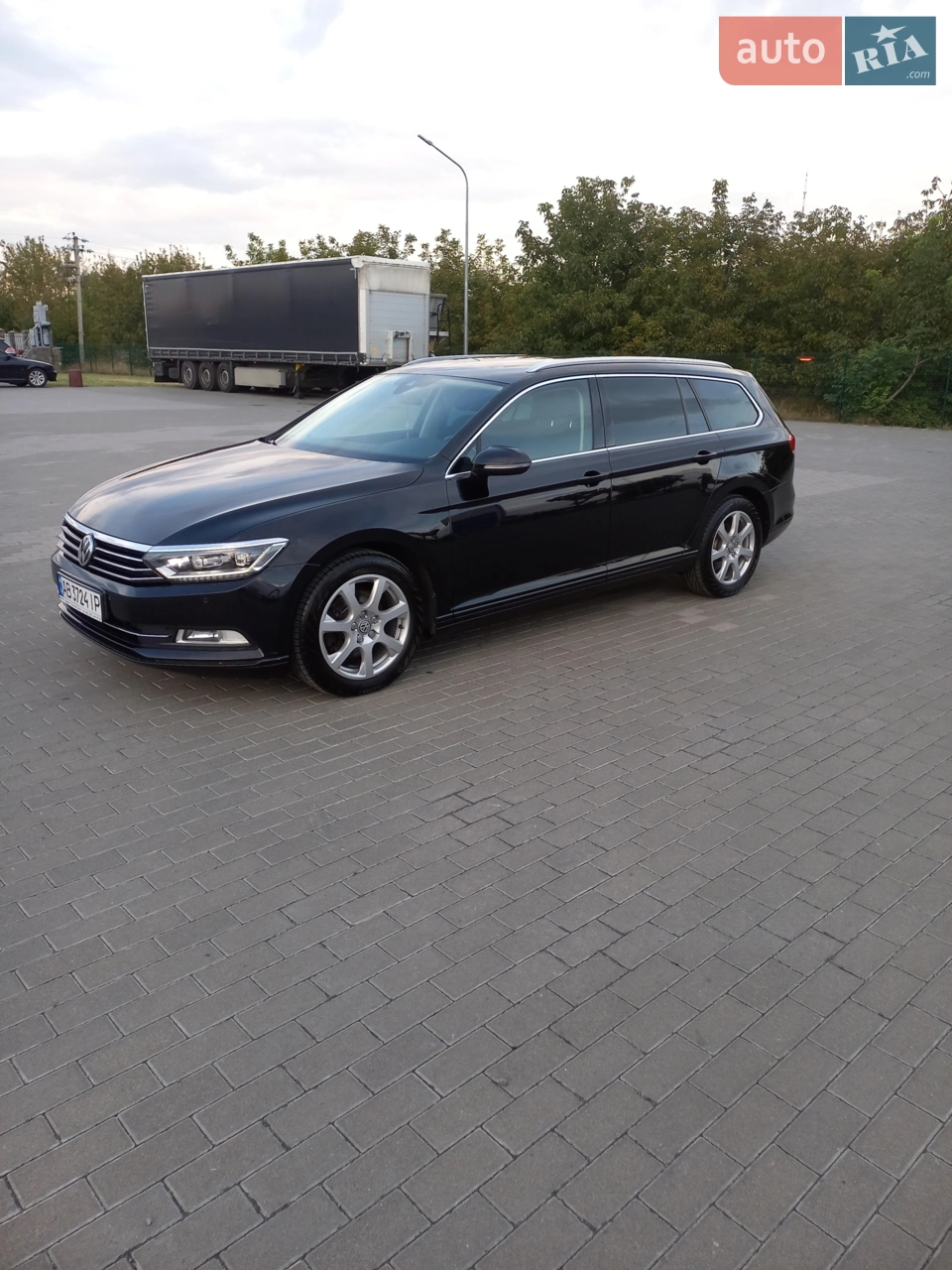 2017 Volkswagen Passat - мініатюра 16