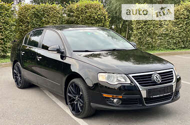 Седан Volkswagen Passat 2009 в Харкові