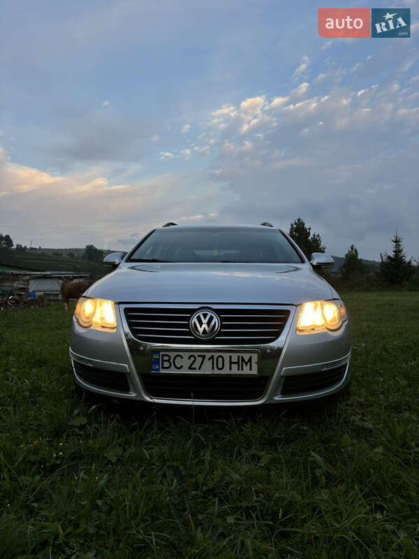 Универсал Volkswagen Passat 2006 в Самборе