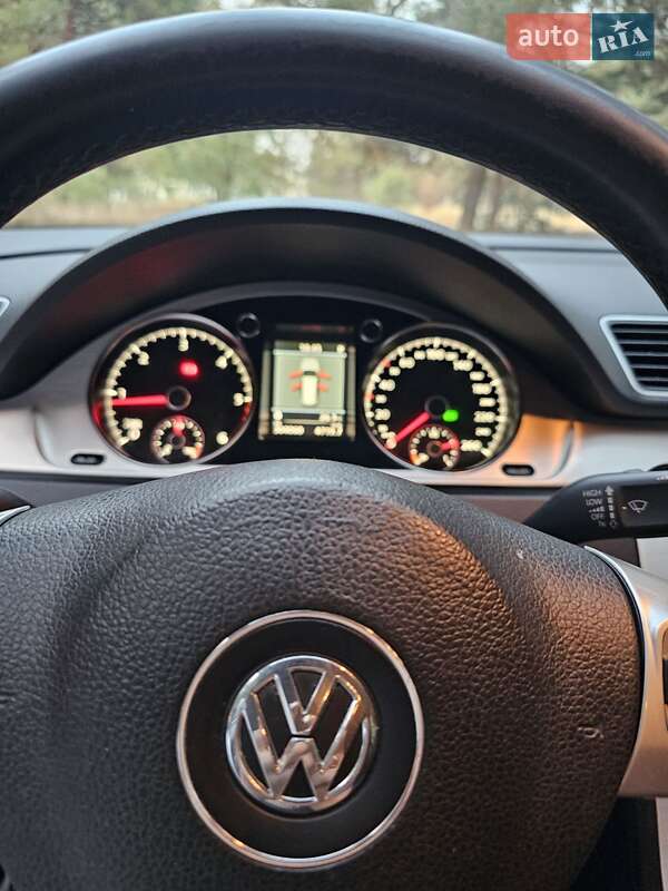 Универсал Volkswagen Passat 2012 в Павлограде фото 14 Универсал Volkswagen Passat 2012 в Павлограде