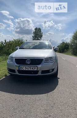 Универсал Volkswagen Passat 2010 в Львове