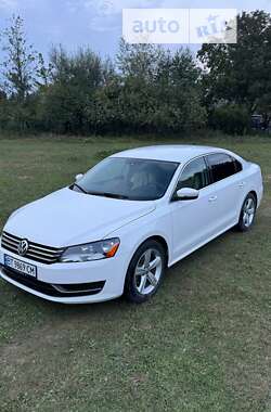 Седан Volkswagen Passat 2013 в Славуті