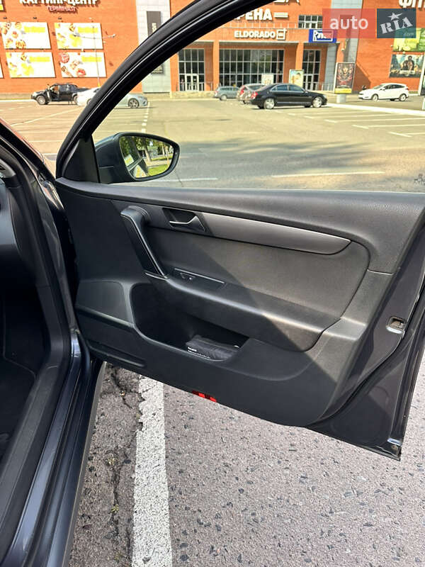 Универсал Volkswagen Passat 2010 в Броварах