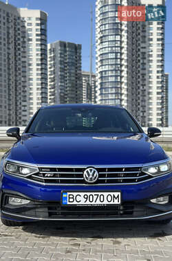 Volkswagen Passat 2019