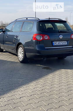 Універсал Volkswagen Passat 2006 в Луцьку