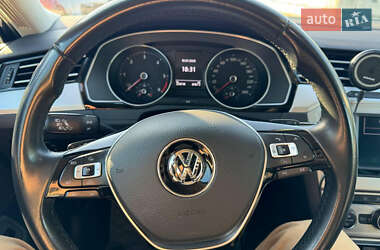 Универсал Volkswagen Passat 2015 в 