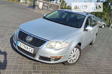 Універсал Volkswagen Passat 2006 в Дніпрі