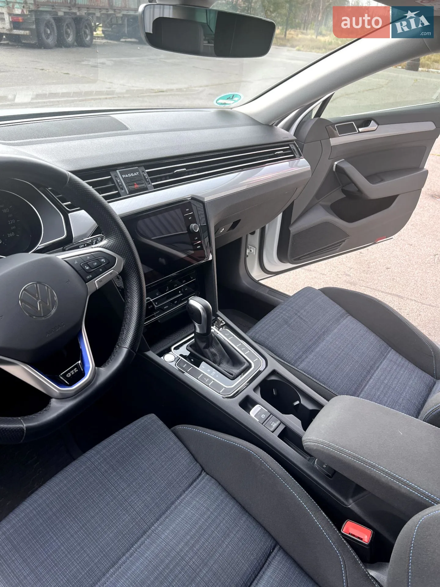 2021 Volkswagen Passat - мініатюра 11