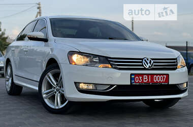 Седан Volkswagen Passat 2012 в Лубнах