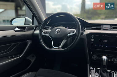 Универсал Volkswagen Passat 2019 в 