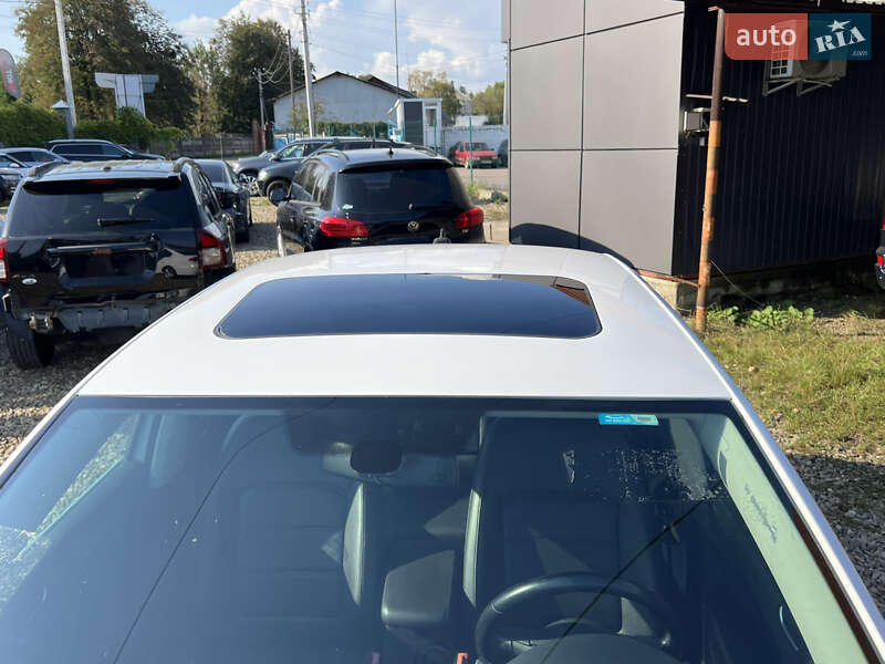 Седан Volkswagen Passat 2014 в Стрые