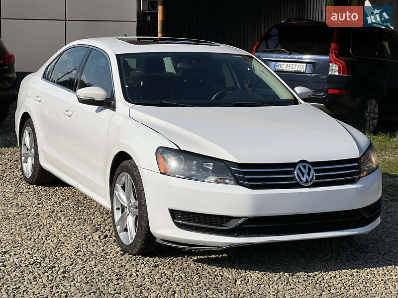 Седан Volkswagen Passat 2014 в Стрые