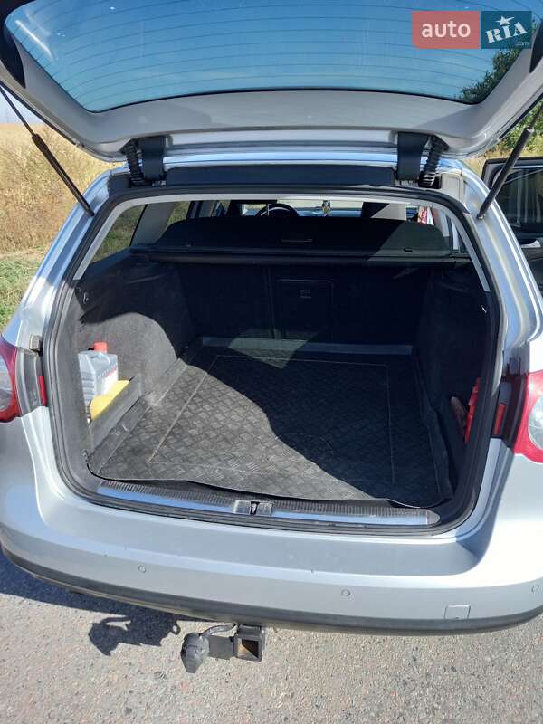 Універсал Volkswagen Passat 2007 в Обухові