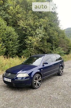 Универсал Volkswagen Passat 2001 в Рахове