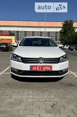 Универсал Volkswagen Passat 2014 в Луцке