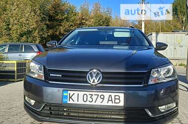 Универсал Volkswagen Passat 2011 в Буче