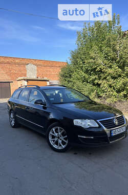 Универсал Volkswagen Passat 2006 в Казатине