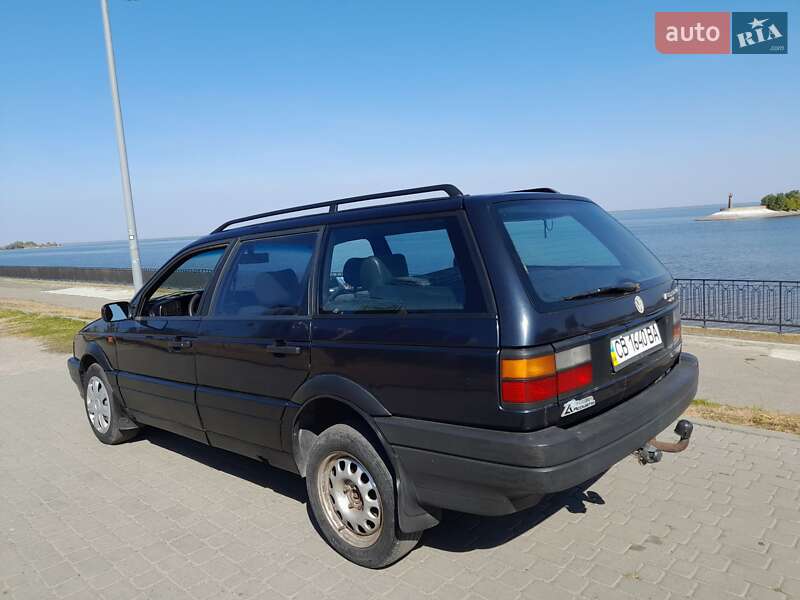 Универсал Volkswagen Passat 1992 в Черкассах
