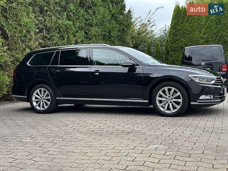 Универсал Volkswagen Passat 2017 в Одессе
