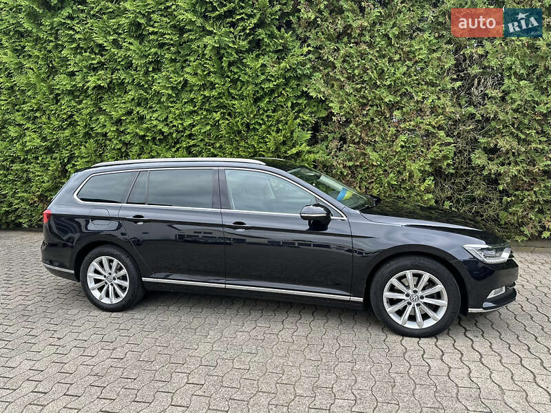 Универсал Volkswagen Passat 2017 в Одессе
