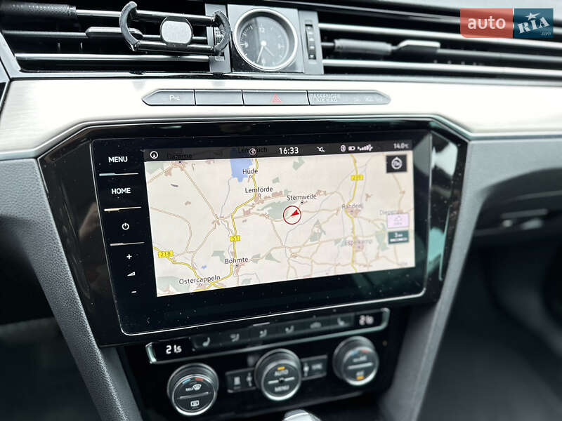 Универсал Volkswagen Passat 2017 в Одессе