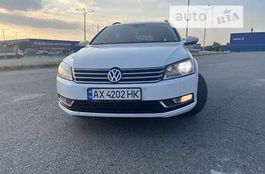 Универсал Volkswagen Passat 2012 в Харькове