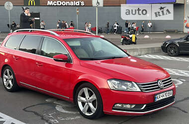 Универсал Volkswagen Passat 2011 в Киеве