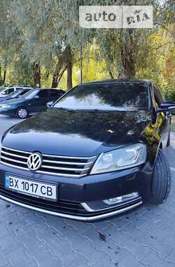 Седан Volkswagen Passat 2012 в Хмельницком