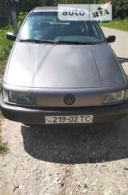 Седан Volkswagen Passat 1989 в Хмельницькому