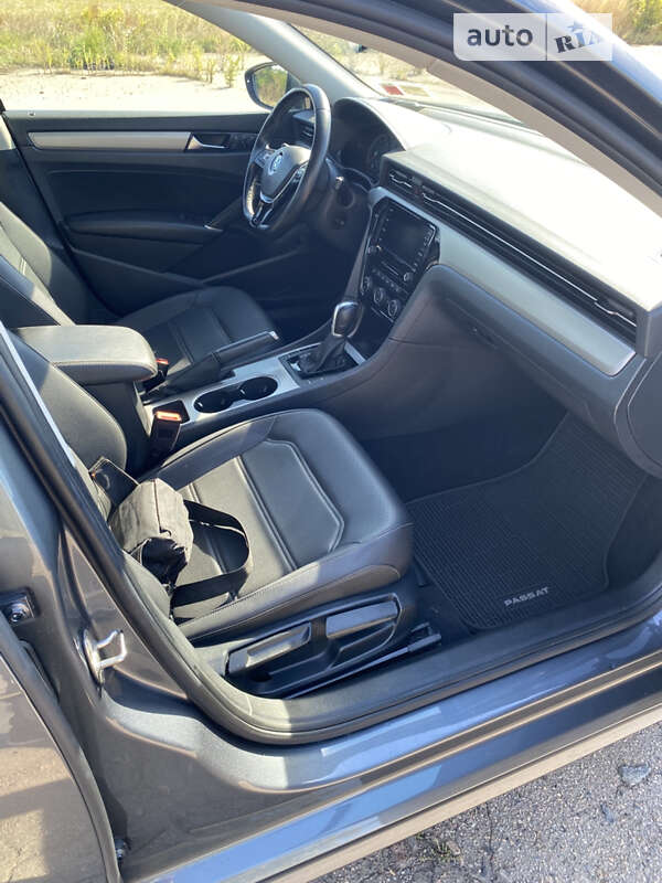 Седан Volkswagen Passat 2020 в Тальном