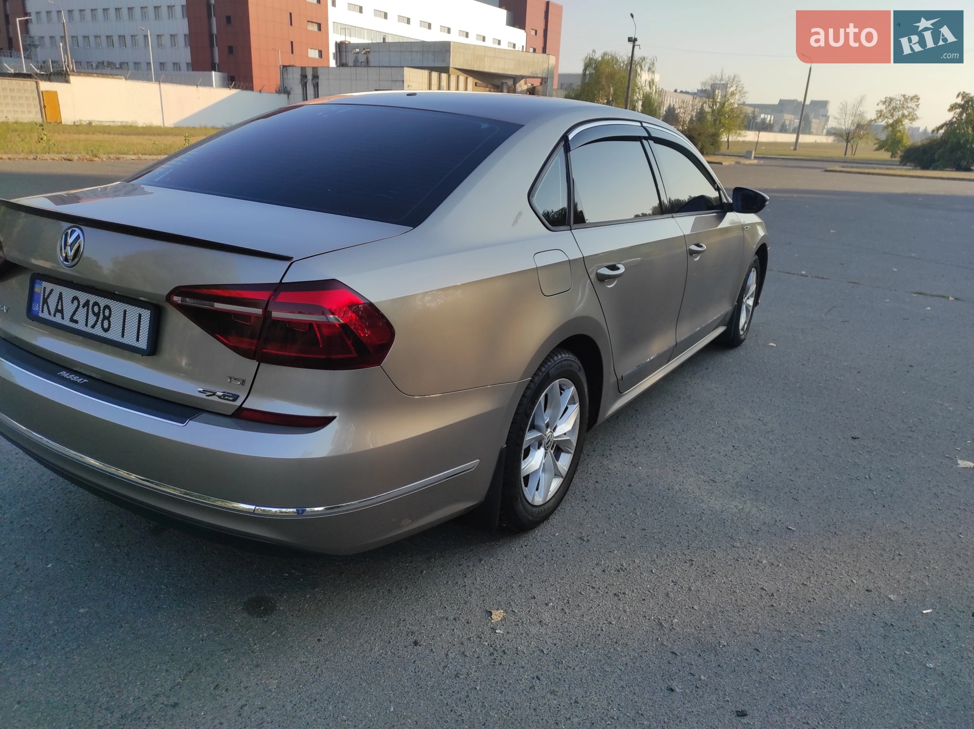 2017 Volkswagen Passat - мініатюра 7