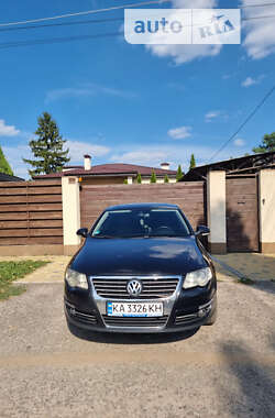 Седан Volkswagen Passat 2006 в Харькове