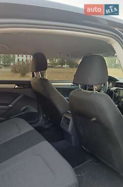 Седан Volkswagen Passat 2020 в Славутиче