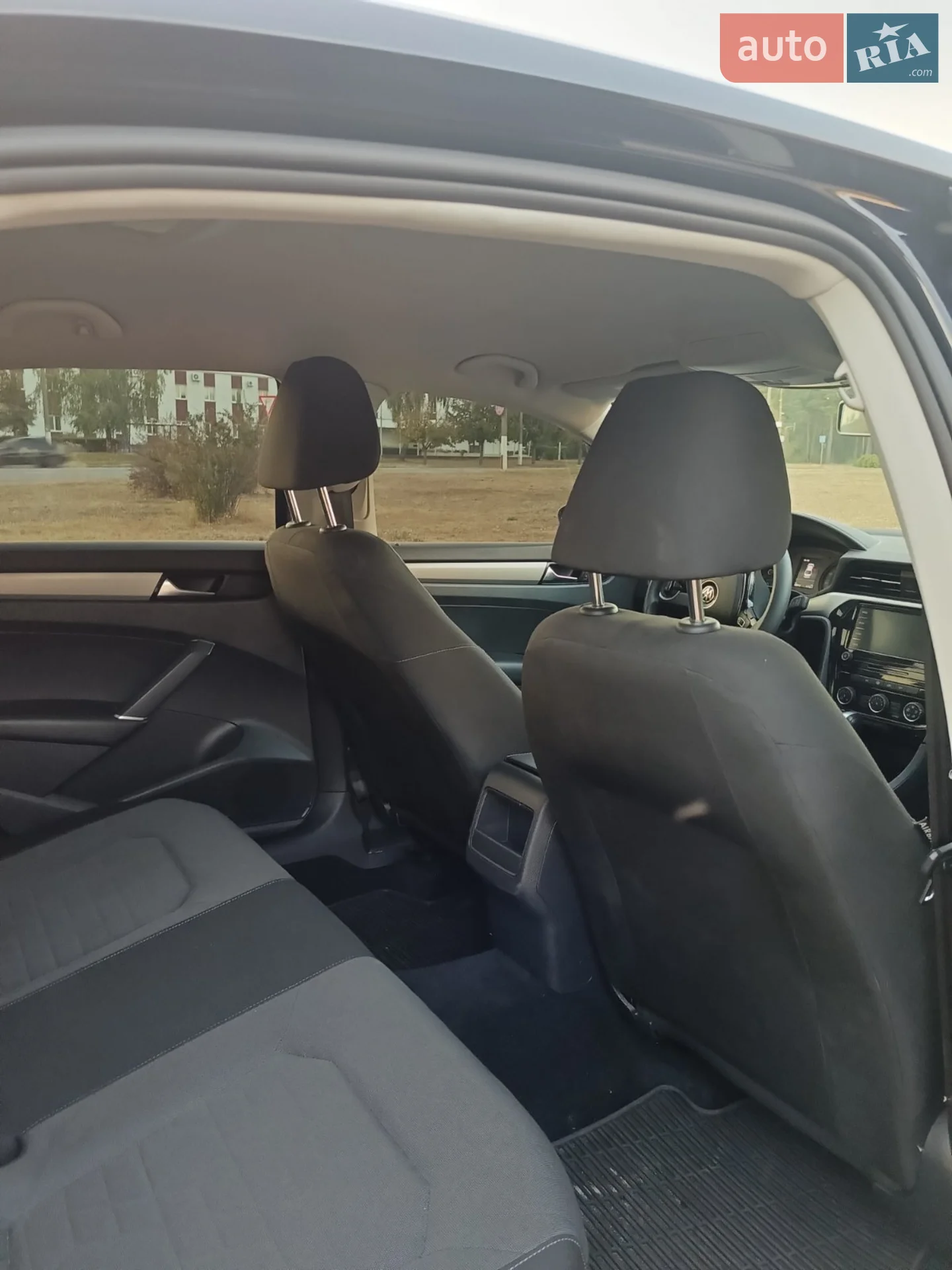 2020 Volkswagen Passat - мініатюра 9