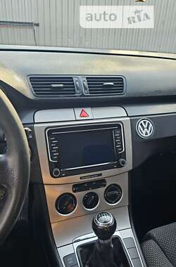 Универсал Volkswagen Passat 2007 в Черновцах