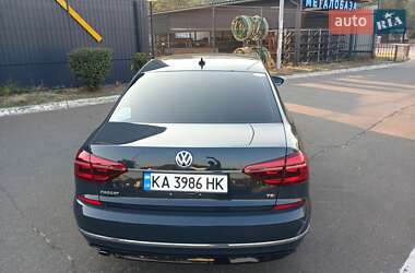 Седан Volkswagen Passat 2017 в 