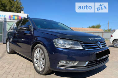 Volkswagen Passat 2011