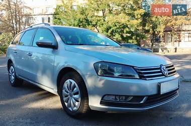 Volkswagen Passat 2013 Volkswagen Passat 2013